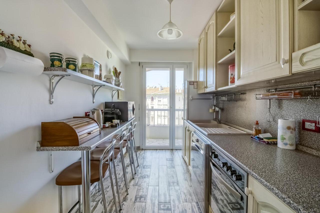 Greeter-Appartement Lumineux Avec Vue Sur La Mer Nice Exteriör bild